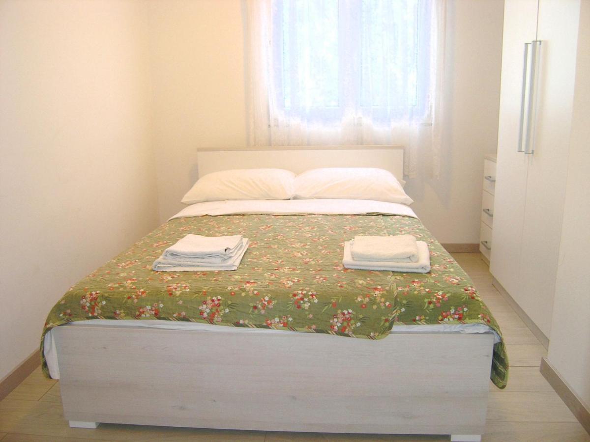 Apartments Sokolovic Krk Town Exterior photo